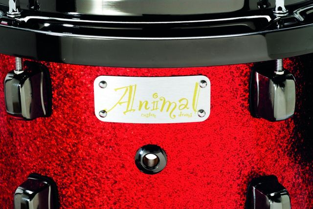 blank The Animal shell production method is similar to the Yamaha Air Seal system.